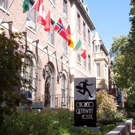 Chicago Getaway Hostel-2